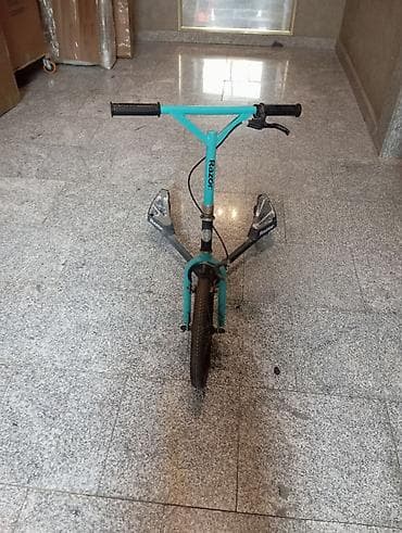 samkat: Razor üçtəkərli “FlashRider” üslublu drift skuter - Brend: Razor - — 2