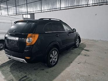 chevrolet oluxanasi: Chevrolet Captiva: 3.2 l | 2008 il 100000 km Krossover — 2