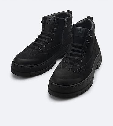 Kişi üçün qara rəngli dəri/saxta zamşa qarışığı bot - Dizayn: Yüksək