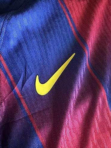 neymar forması orjinal: FC Barcelona futbol köynəyi – Nike, “Spotify” əsas sponsor loqosu ilə — 3