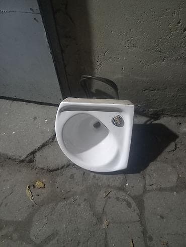 Unuvanlik satilir tezedir qiriqi ve çati yoxdur lalafo.az -da Unuvanlik satilir tezedir qiriqi ve çati yoxdur