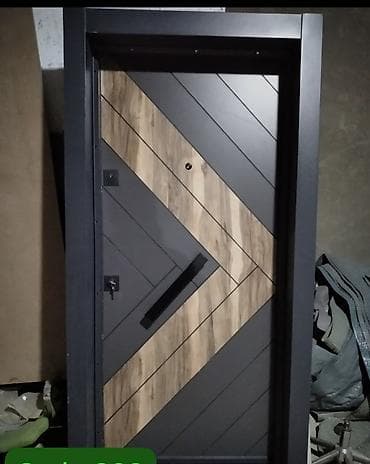 Ворота и комплектующие: Məhsul: Modern dizaynlı giriş qapısı - Material: Metal karkaslı — 1