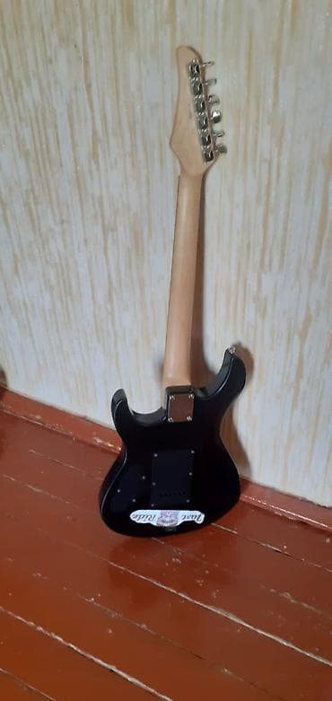 Гитары: Электрогитара, Yamaha, Б/у — 4