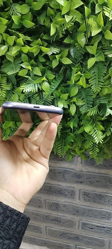 muzkanli centir: IPhone 11, 64 GB, Çəhrayı, Zəmanət, Simsiz şarj, Face ID — 5