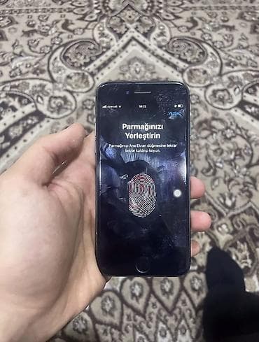 ipone 13 pro: IPhone 7, Qara — 5