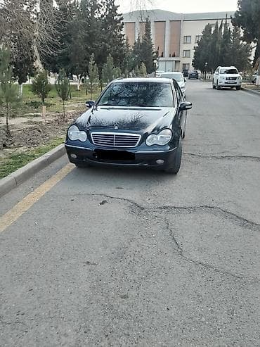 rustavi masin bazari hyundai: Mercedes-Benz C-Class: 2 l | 2000 il Sedan — 4
