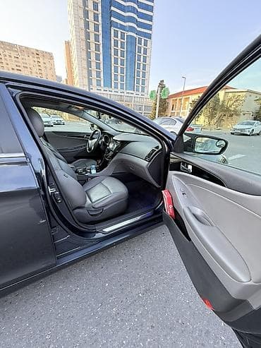 Avtomobil satışı: Hyundai Sonata: 2 l | 2010 il Sedan — 4