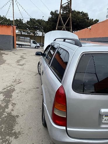 06 masin: Opel Astra: 1.6 l | 2000 il 380000 km Hetçbek — 2