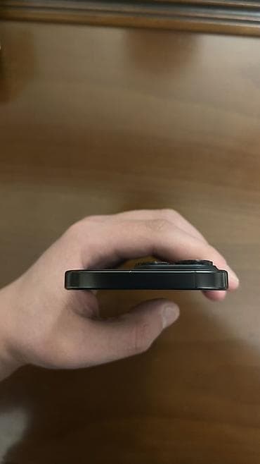 prodat iphone: IPhone 16 Pro, 128 GB, Black Titanium, Face ID — 7