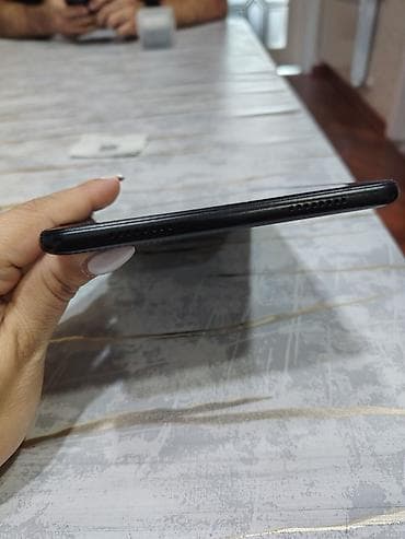 samsung tab a7 128gb: Alcatel planşet – model 9032X.Zaryatka yeri sınıb,qalan hər şeyi — 3