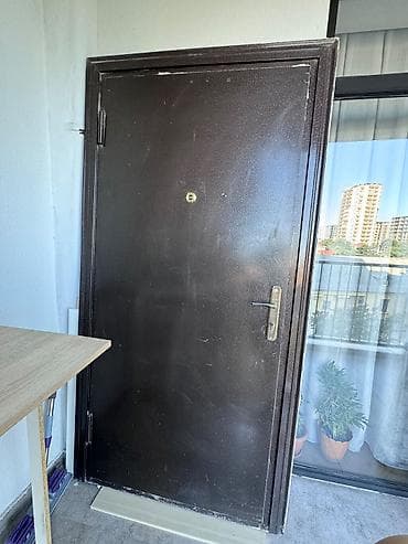 Satılır. Novostroykadan çıxan orijinal metal giriş qapısıdır — 2