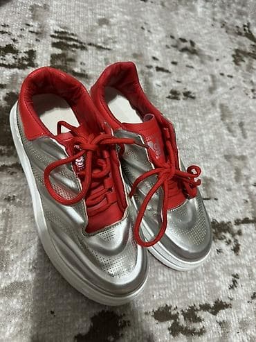 gumus uzuk: Maştağadadır Çox az istifadə olunub İçində tam təzəsi də var — 4