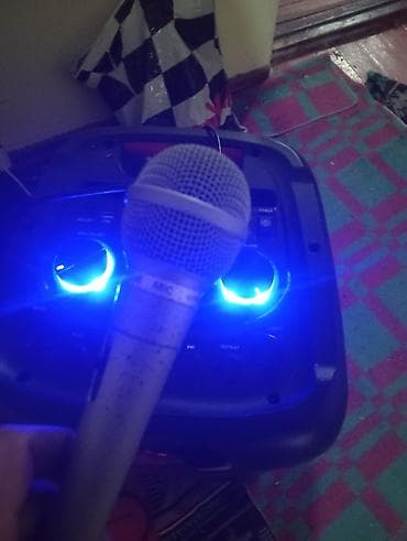 Магнитофоны: Portativ səs sistemi və mikrofon - Güclü basslı iri dinamikli — 2