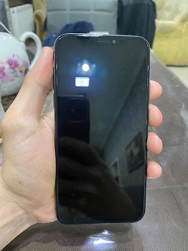 a 10 kabro: IPhone X, Space Gray, Face ID — 2