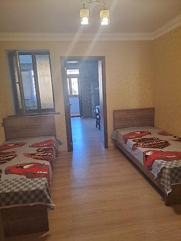 kiraye ev ramanda: Kirayə mənzil – 3 otaq, tam mebel və texnika ilə - Geniş yataq otağı — 4