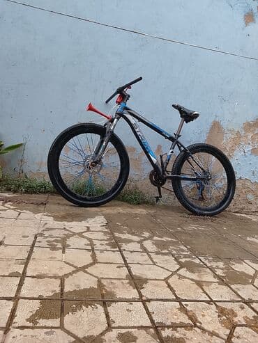 Real alıcıya endirim olacaq əla vəziyyətdədir sadəcə tormuz yoxdur