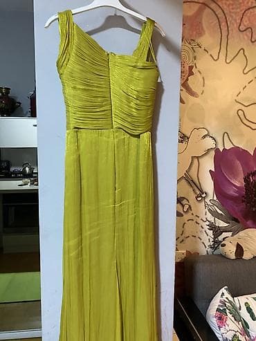 ucuz parfum: Uzun axşam geyimi – limon-yaşıl rəngdə. Zərif tədbirlər, məclis və — 5