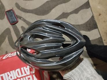 Velosiped dəbilqəsi – yüngül və havalandırılan - Rəng: qrafit/karbon