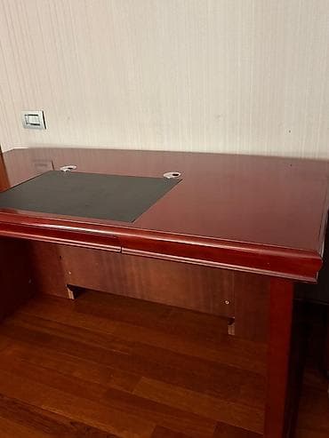 mudir kreslosu: Klassik üslublu ofis yazı masası - Material: kiftəyi-qırmızı tonlarda — 4