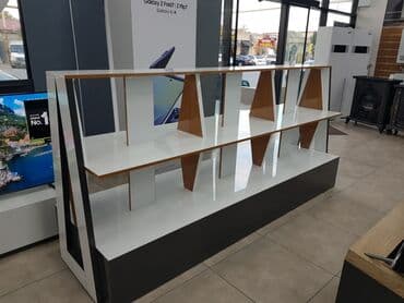 Biznes üçün program təminatı: Mağaza vitrin rəfi – ikitərəfli, dizayner üslubunda - Tip — 3