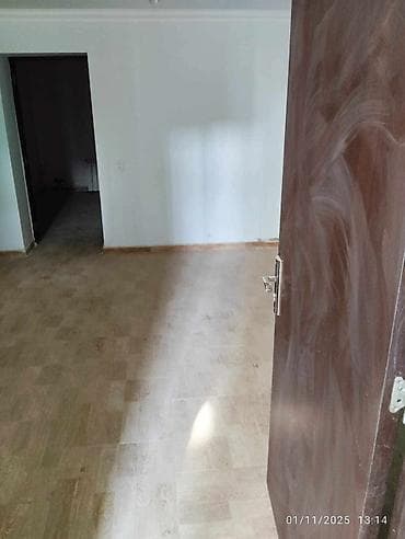 Гаражи: Баку, Поселок Бинагади, 100 м², 8 комнат — 5