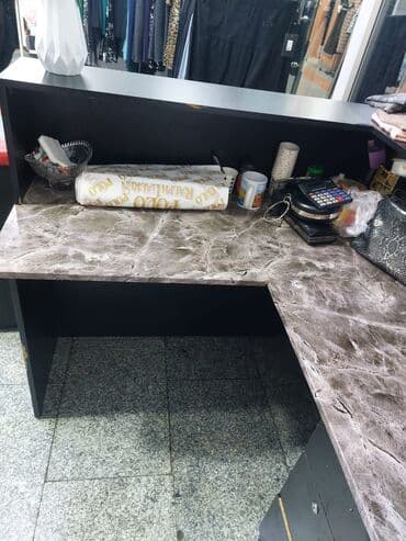 I$lenmi$ magazin mebelidir Uglavoy masa stoludur Birde divandır hələ lalafo.az -da I$lenmi$ magazin mebelidir Uglavoy masa stoludur Birde divandır hələ