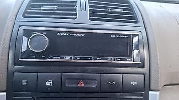 12v 7ah: Avtomobil üçün tam audio sistemi Komponentlər: - Subwoofer: Reiss — 6