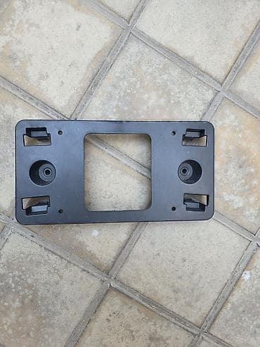Universal avtomobil nömrə nişanı çərçivəsi/daşınma bazası - Material lalafo.az -da Universal avtomobil nömrə nişanı çərçivəsi/daşınma bazası - Material
