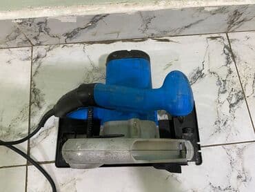 uqlarez mişar: Elektrikli Taxta mişarı.Ideal veziyyetdedir saat kimi işləyir — 6