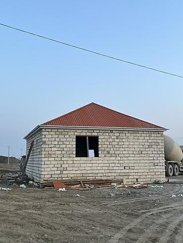 həyət dizaynı: PVC və metal profilli tavan/soffit obşivkası və dam altı üzlənməsi — 6