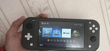 Digər oyun və konsollar: Nintendo Switch Lite tipli əl konsolu Xüsusiyyətlər: - Kompakt — 4