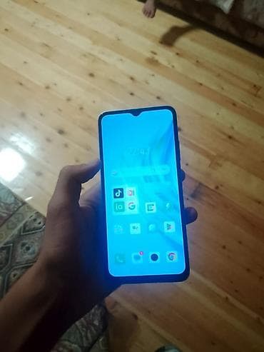 galaxy tab a8: Smartfon – damla tipli ön kamera çıxıntısı olan tam ekranlı dizayn — 1