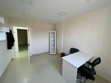 сдаю в аренду помещение: Xalqlar metrosuna yaxin yerləşənklinikanin icində otaqlar icarəyə — 7