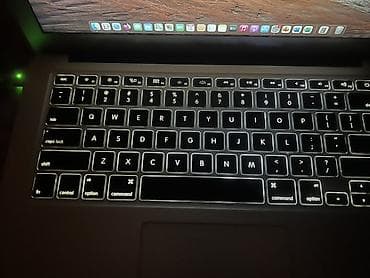 apple notebook qiymetleri: Yeni Apple MacBook, 13.3 ", Intel Core i5, 128 GB, Ödənişli çatdırılma, Rayonlara çatdırılma — 3