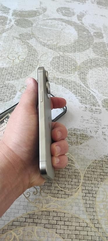 iphone 8 plus irsad: 256 GB, Gümüşü, Face ID — 3