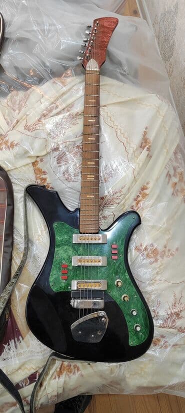 Elektron gitara, 6 sim, İşlənmiş, Pulsuz çatdırılma — 6