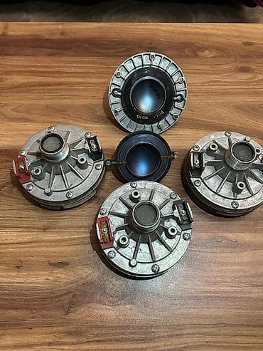 Məişət texnikası: Electro Voice T251-in ustunde gelenlerdendir.DH-2.Remontda olmayib — 2