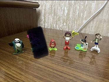 Игрушки киндер каждый 3маната