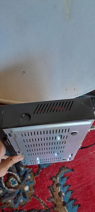 azercell internet modem: Star Track peyk TV komplekti Tərkib: - Star Track ofset peyk antenası — 5