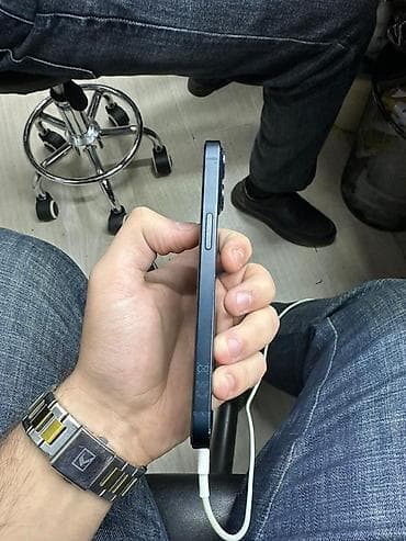 iphone adapter: IPhone 13, 128 GB, Mavi, Zəmanət, Simsiz şarj, Face ID — 5