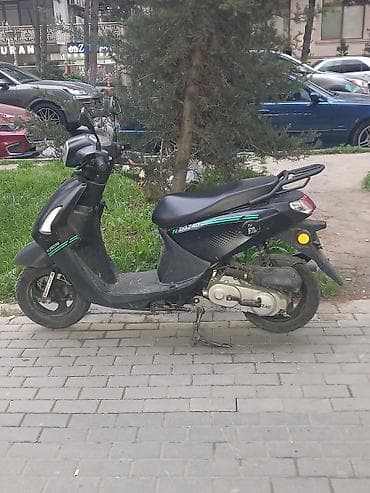 cvt: Şəhər içi hərəkət üçün praktik skuter • Model: ZigZag (gövdədə və — 2