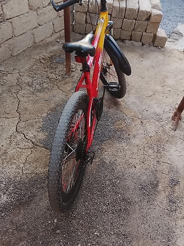 24 lük velosipedler: Velosiped – dağ tipli, 26” təkərli Xüsusiyyətlər: - Marka/model — 3