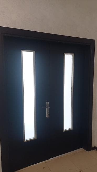 qapi: İkiqanadlı qapı - Material: yüksək möhkəmlikli metal konstruksiya - — 1