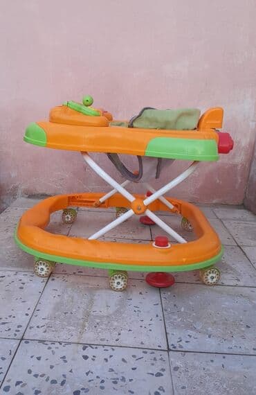 Əlil arabaları: Uşaq gəzdirəni (yürüteç) - Rəng: narıncı-yaşıl - Konstruksiya — 1