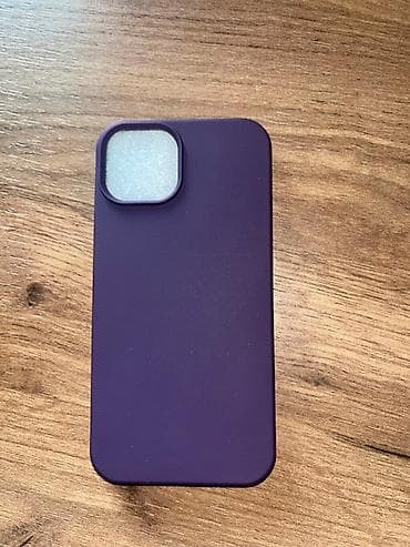 a21 es: Iphone 13 üçün nəzərdə tutulmuş bənövşəyi rəngli silikon qab. Bu qab — 2