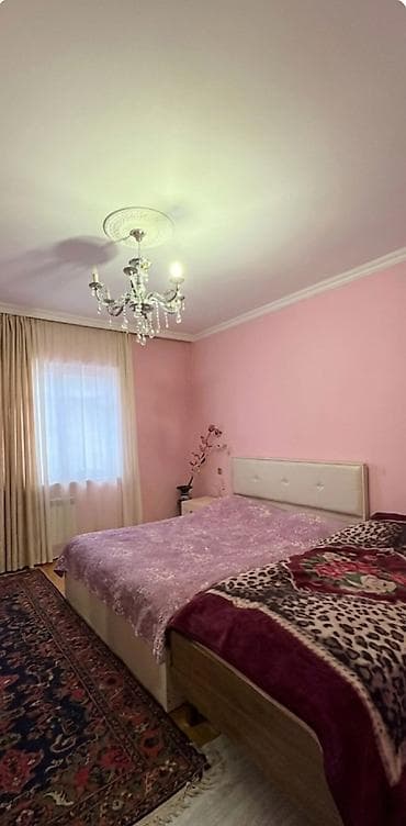 Гаражи: 120 м², 4 комнаты — 6