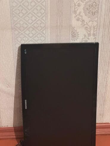 Kabrolar: Televizor Samsung LCD 24" — 2