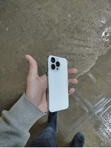 İphone 13pro tam ideal 256gb yaddaş 77pil sağlığı zavod cızığsız