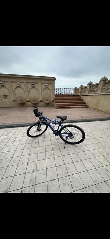Şəhər velosipedləri: Yeni Şəhər velosipedi 28", sürətlərin sayı: 21, Ünvandan götürmə — 3