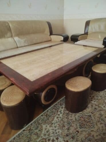 uzum tingləri: İşlənmiş, Divan, Kredit yoxdur — 8